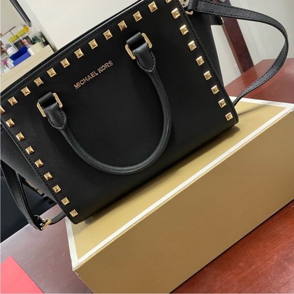 Michael Kors Studded Purse with Handles Leather Top Handle or Crossbody Selma - Picture 3 of 14